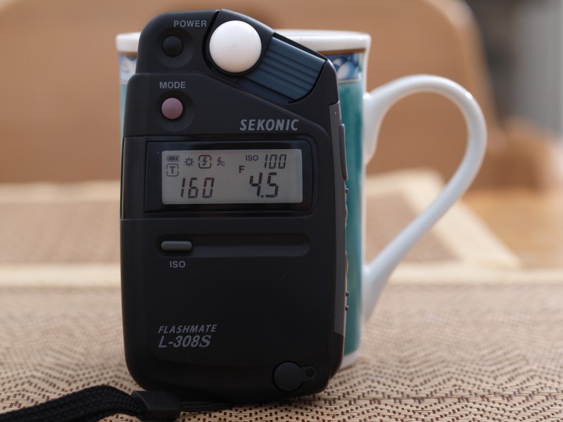 Sekonic L-308S Flashmate digital light meter - (1)