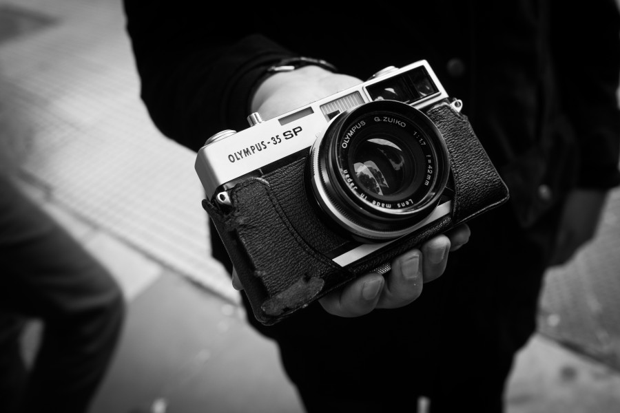 Street photographer (14686951472)