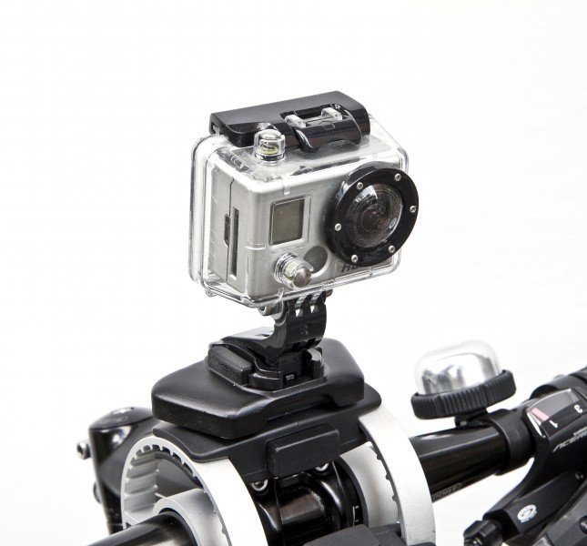 Thule Action Cam Mount (11834403526)