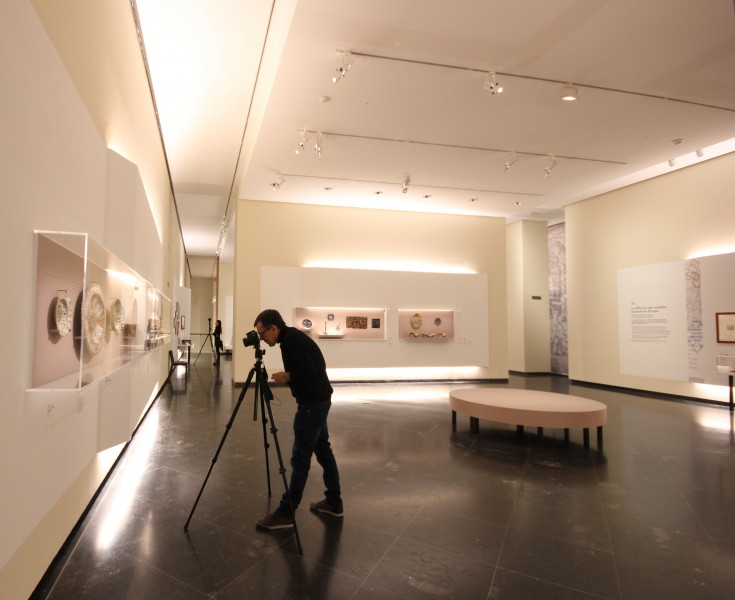 Two photographers at the Musée des Beaux-Arts de Lyon