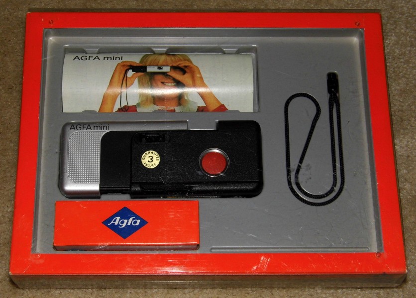 Vintage Agfa Mini Pocket Camera, 110 Film, Made In India, Circa 1982 (14013366769)