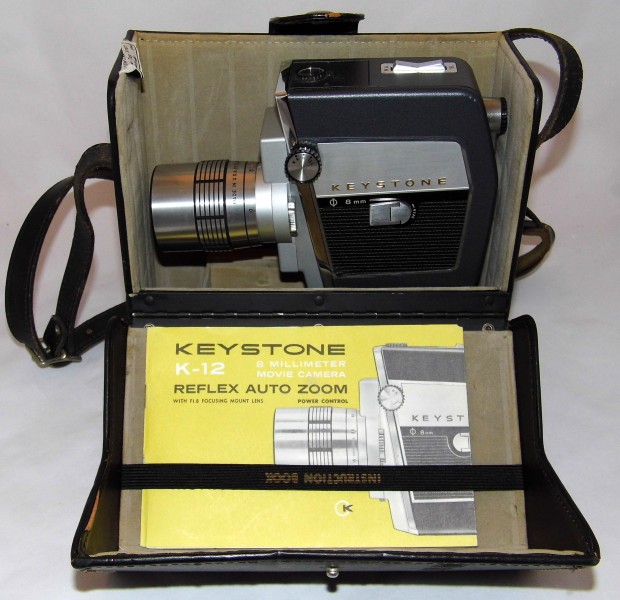 Vintage Keystone 8mm Reflex Auto Zoom Movie Camera, Model K-12, Made In USA, Circa 1963 (23381562294)
