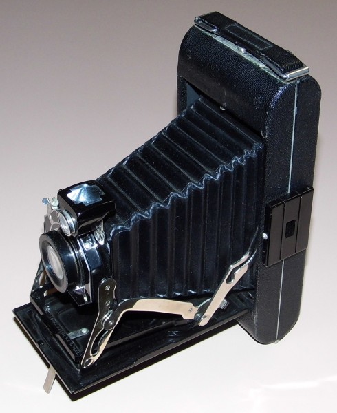 Vintage Kodak Junior Six-16 Series II (616) Film Camera, Made In USA, Circa 1932 - 1936 (13386001655)