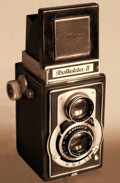 Welta Reflekta II camera