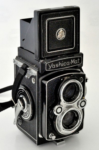 Yashica Mat (15831176572)