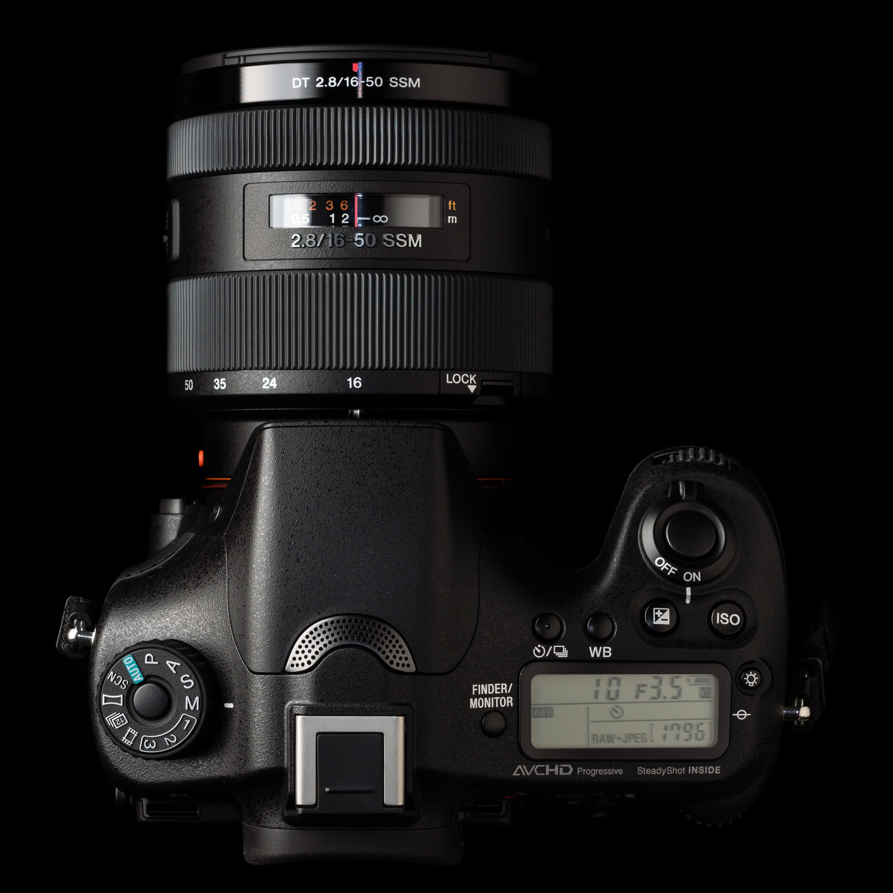 Sony A77 II - top