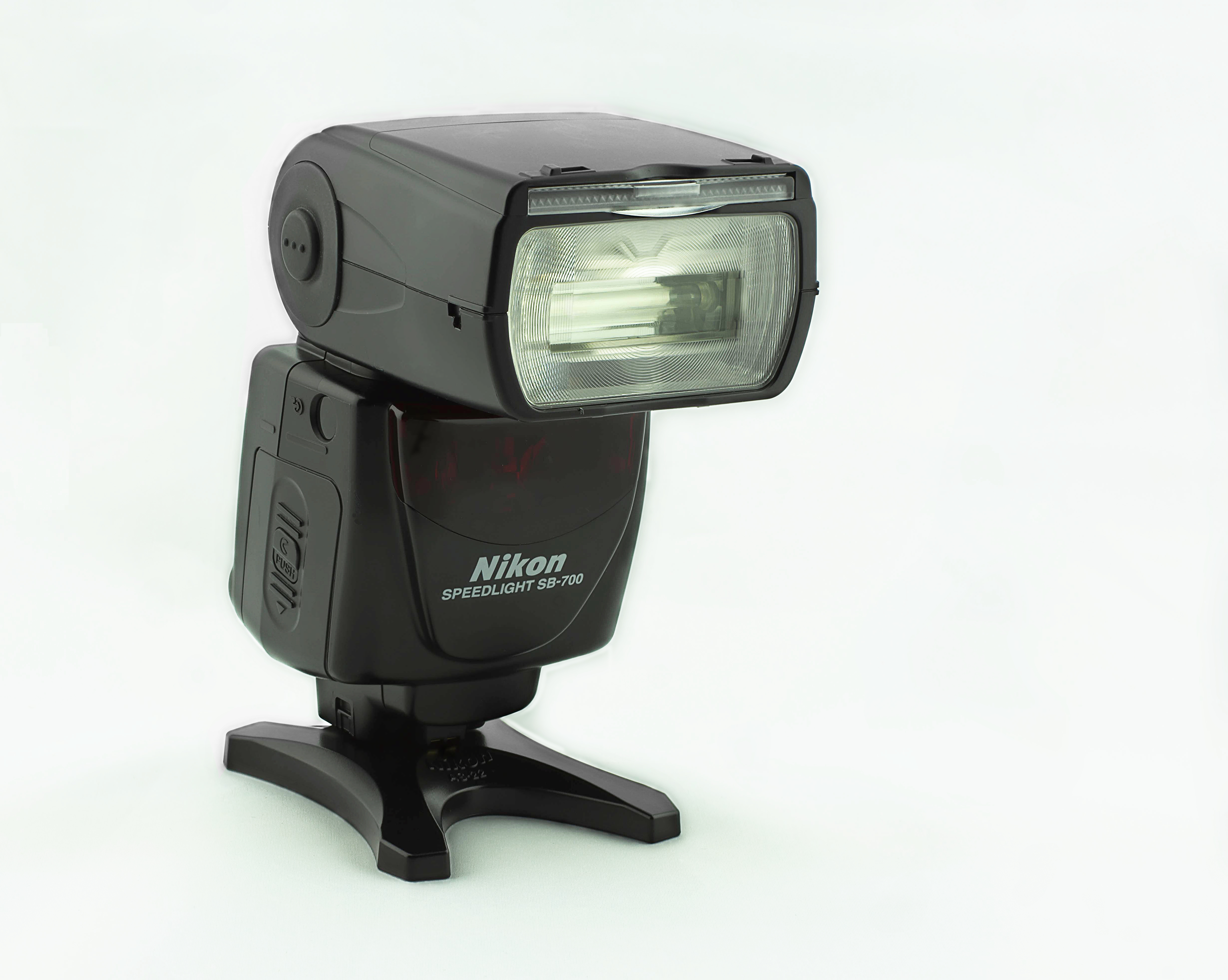 SpeedLight SB700p2