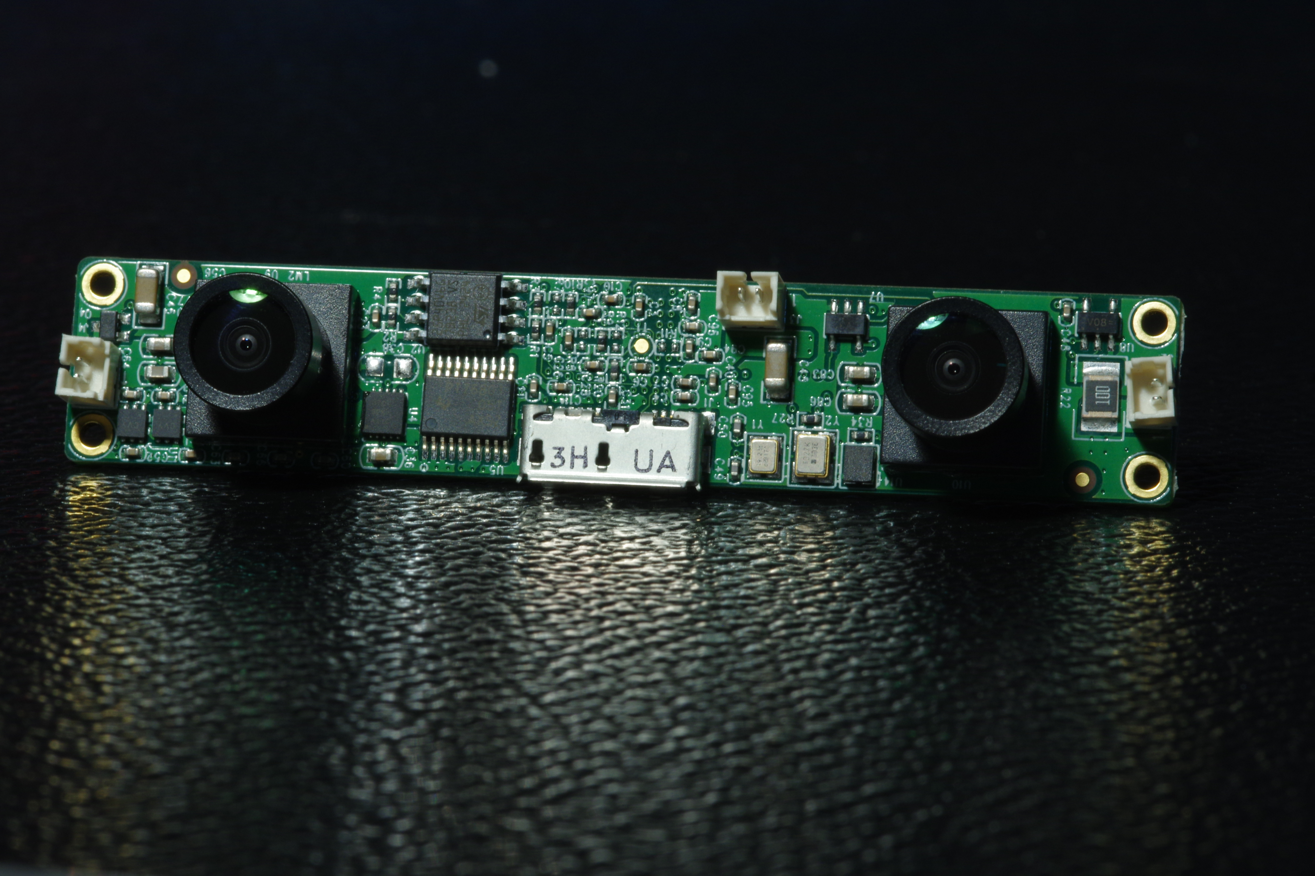 Stereo camera