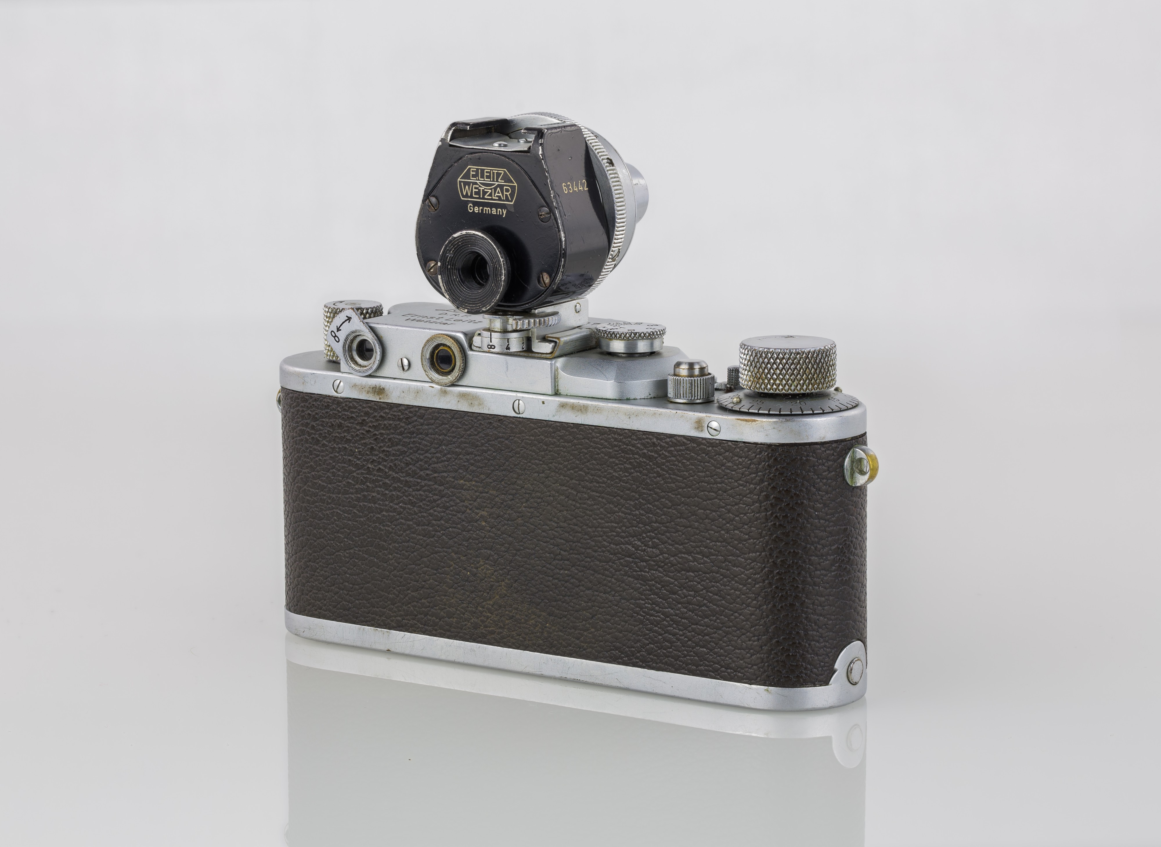 LEI0260 197 Leica IIIa - Sn. 206617 1936-M39 Back view - Zusatzsucher VIOOH Lyre Skape-Bearbeitet