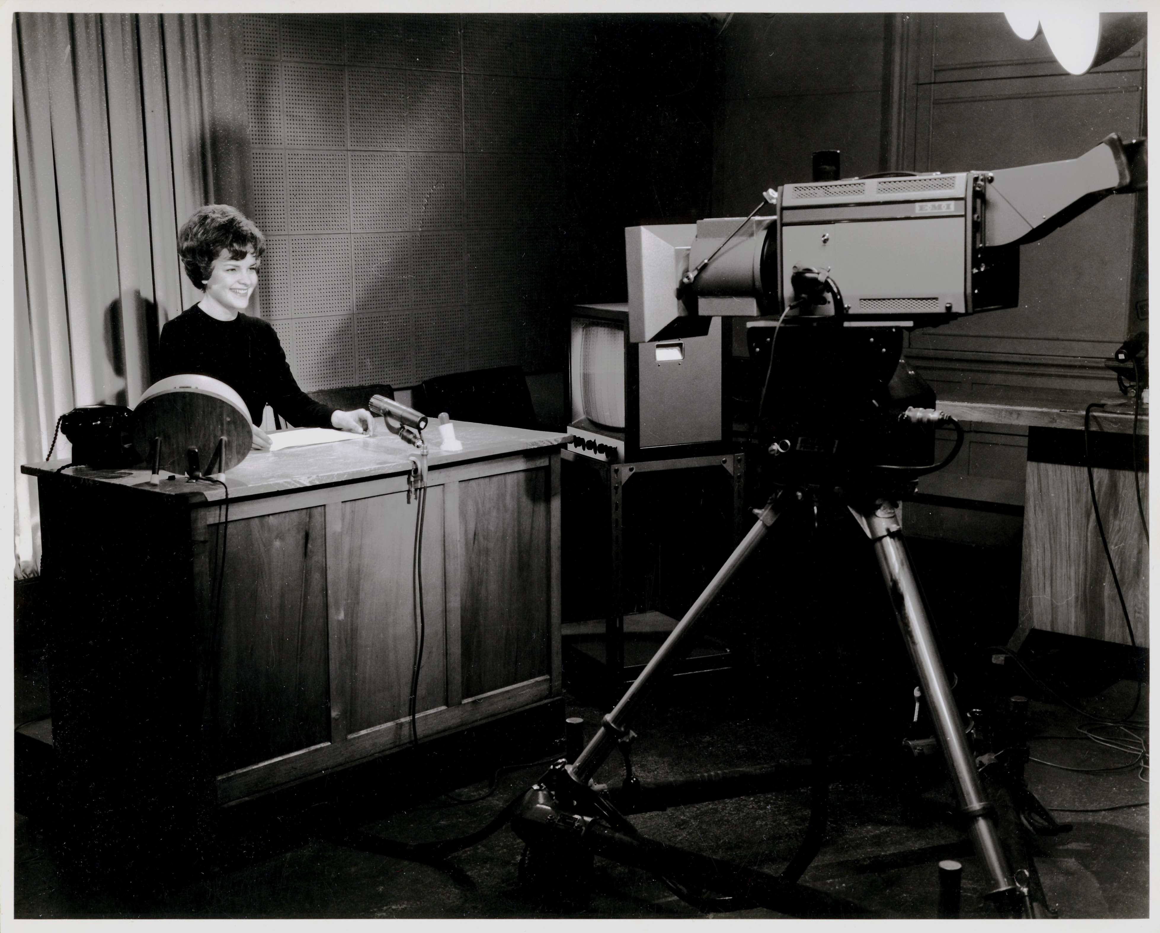 TV studios (26626656473)