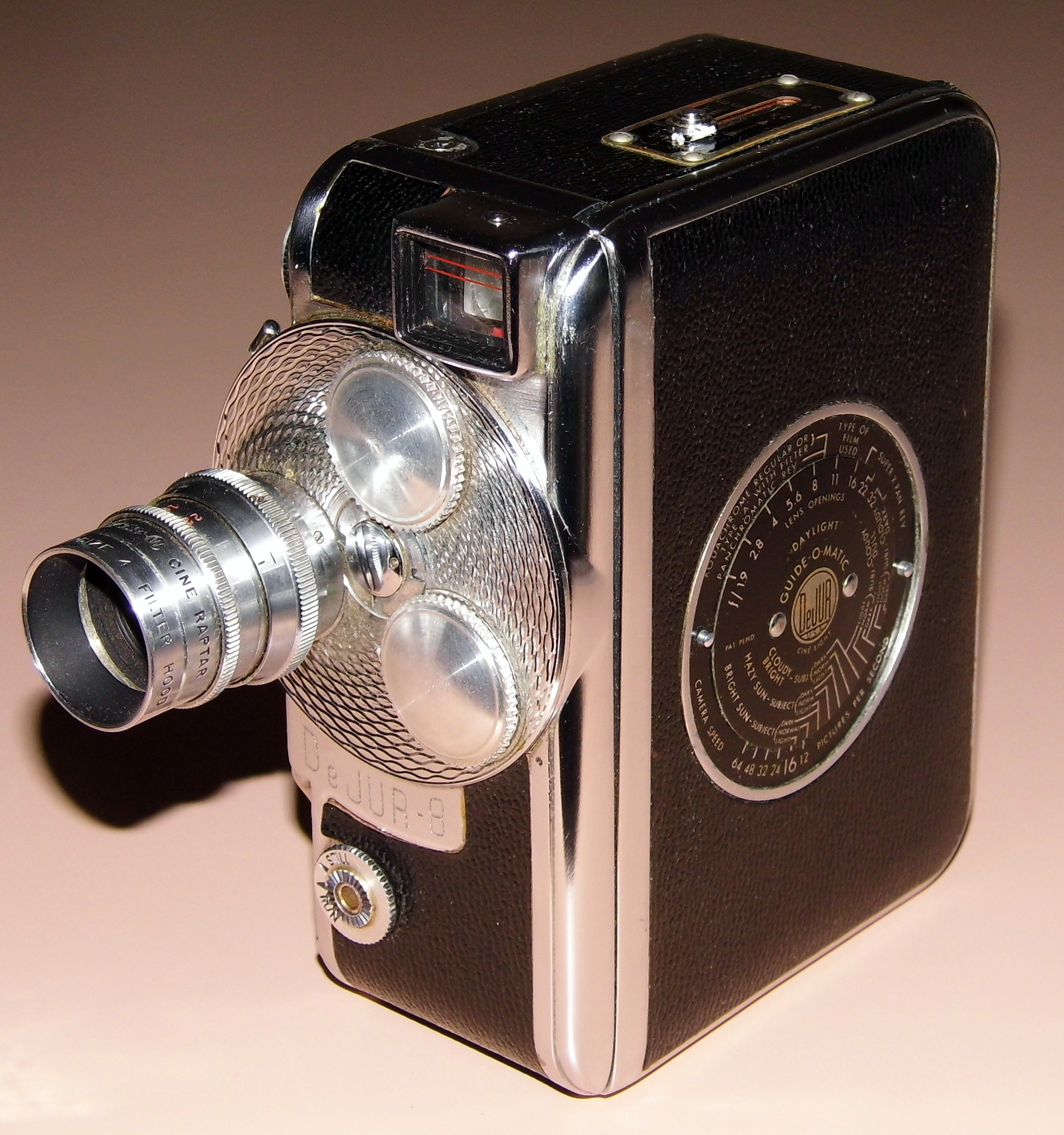 Vintage DeJur 8 Movie Camera With Turret, Pictured With One Lens, Circa 1948 (13471747803)
