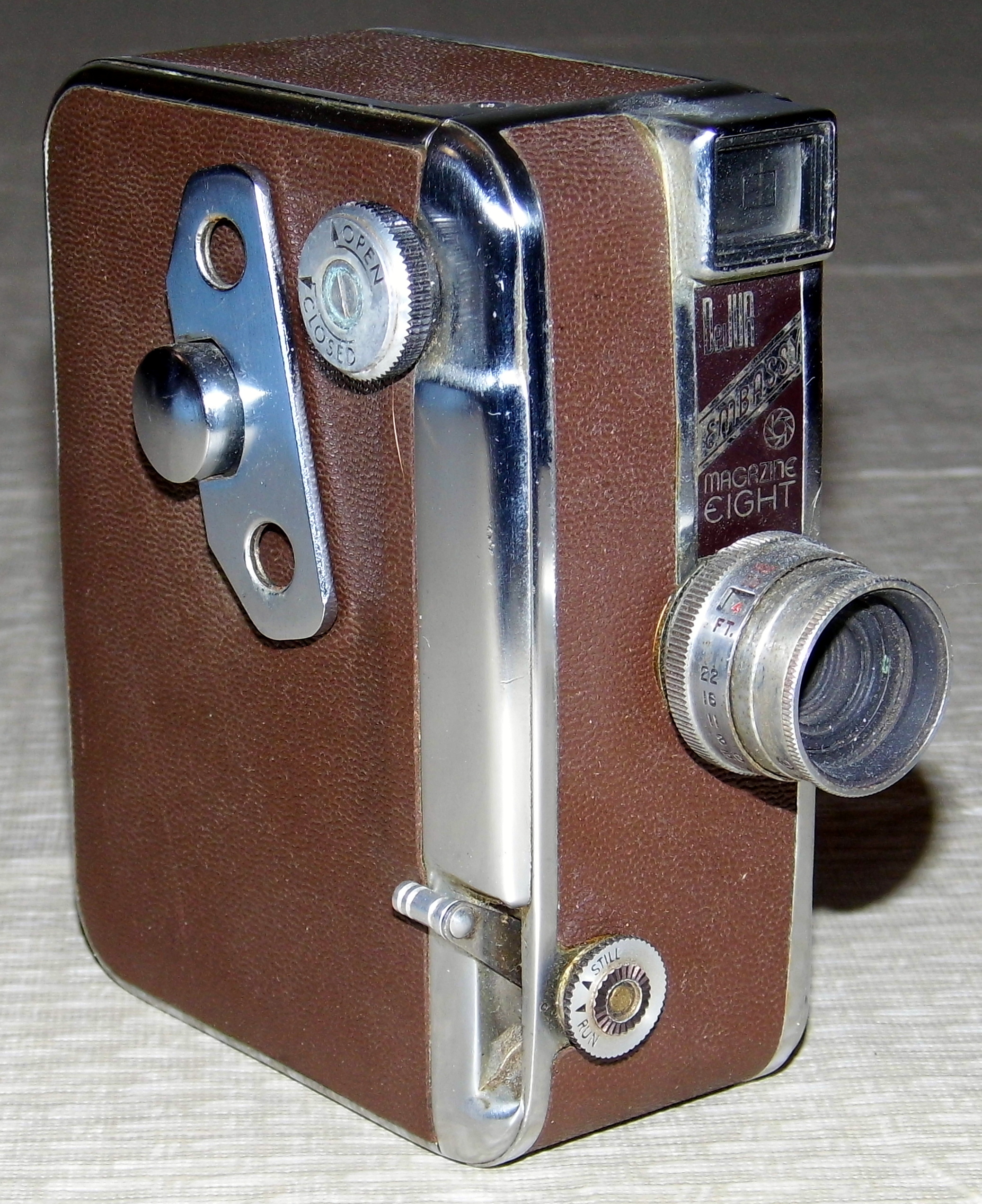 Vintage DeJur Embassy 8mm Magazine Eight Movie Camera, Made in U.S.A. (12173108773)