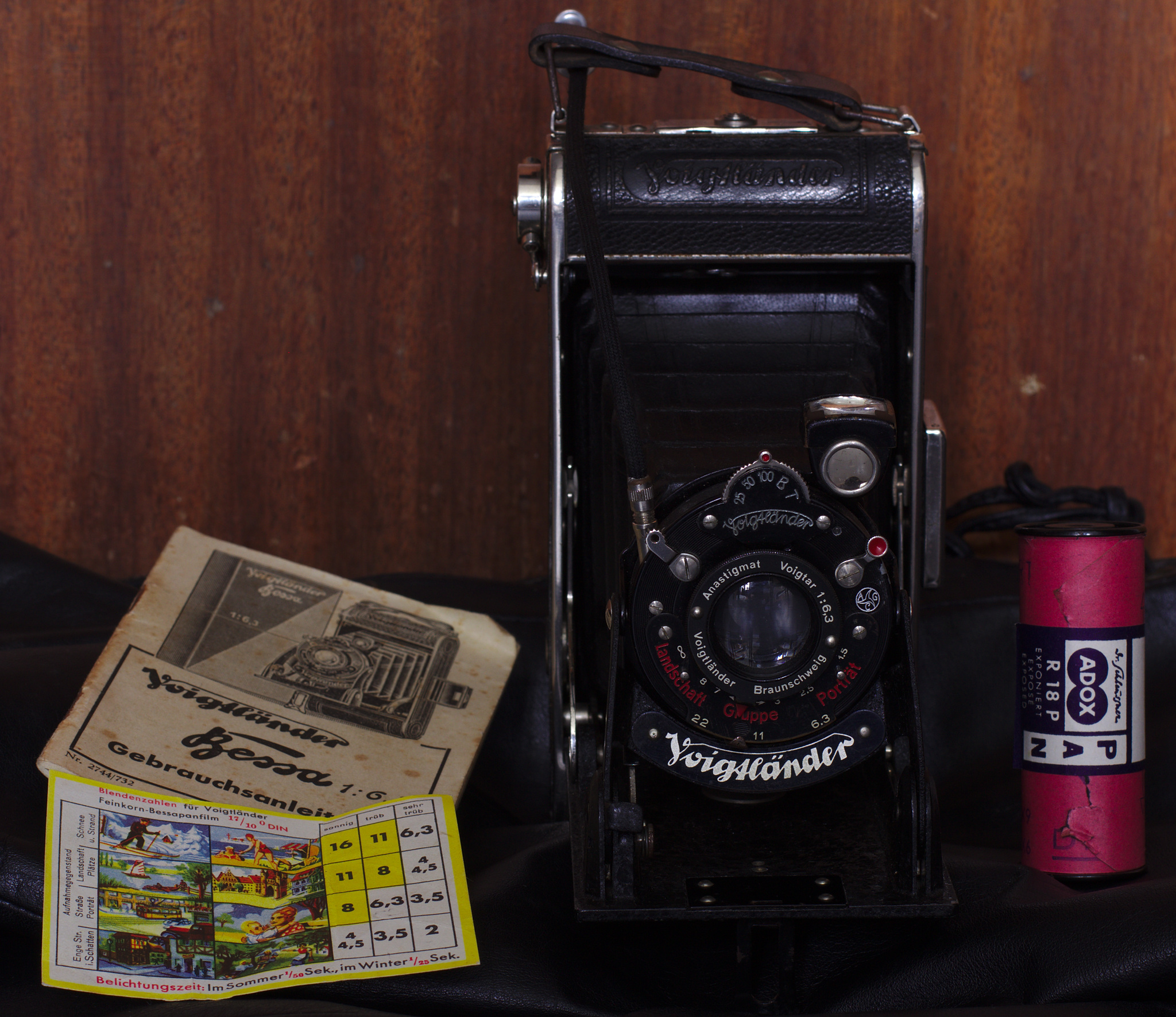 Voigtländer Bessa mit Gebrauchsanleitung