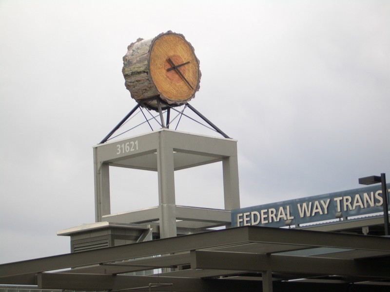 Federal-Way-Log-Clock-3582