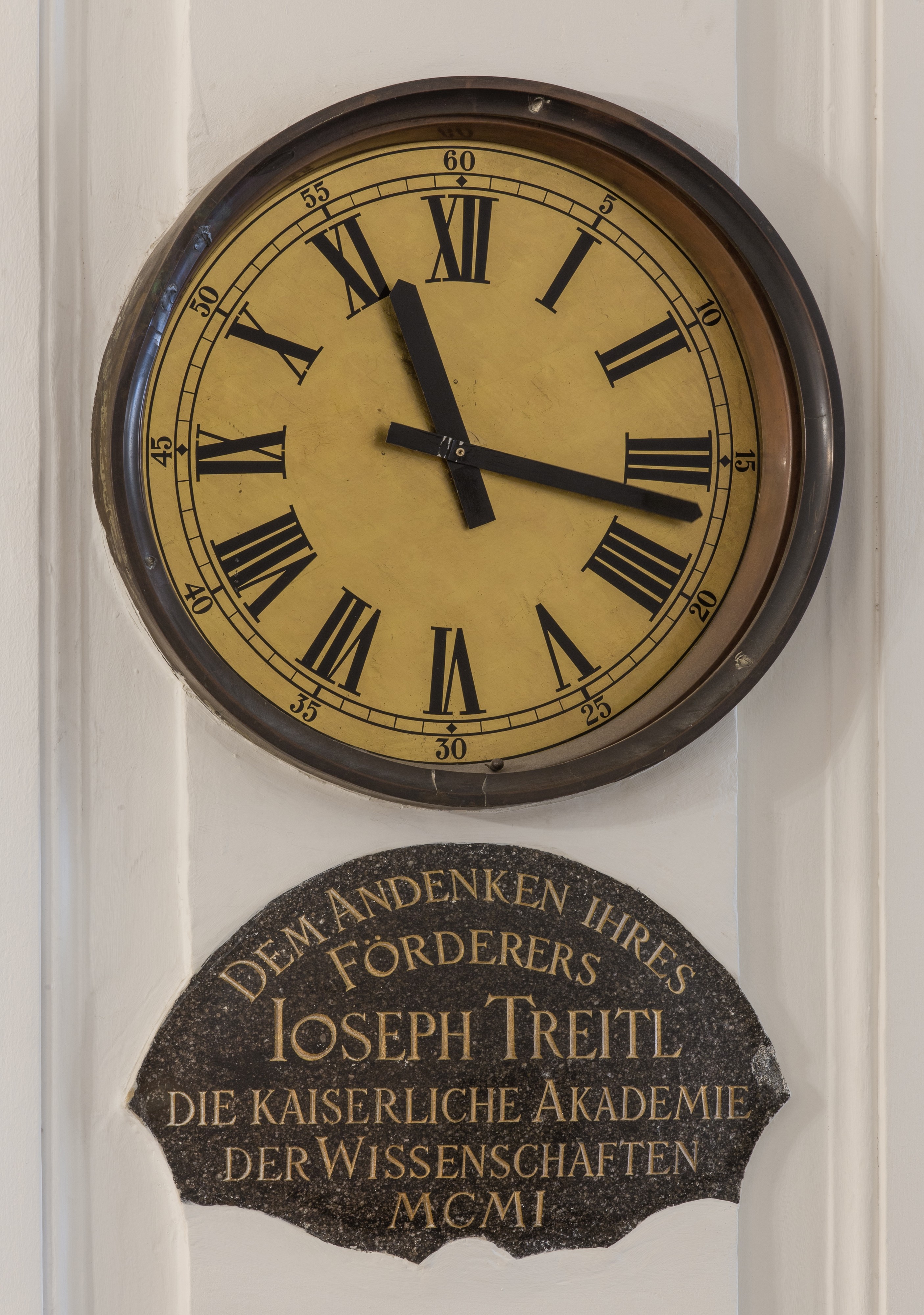 AT-119587 Treitl-Clock in the aula of the academy of Sciences, Vienna 8657