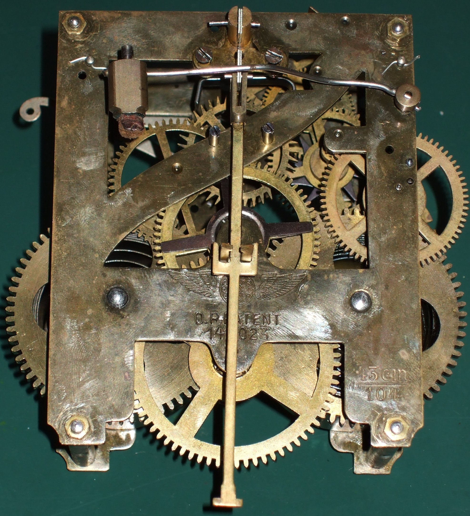 Uhrwerkszerlegung 01 01