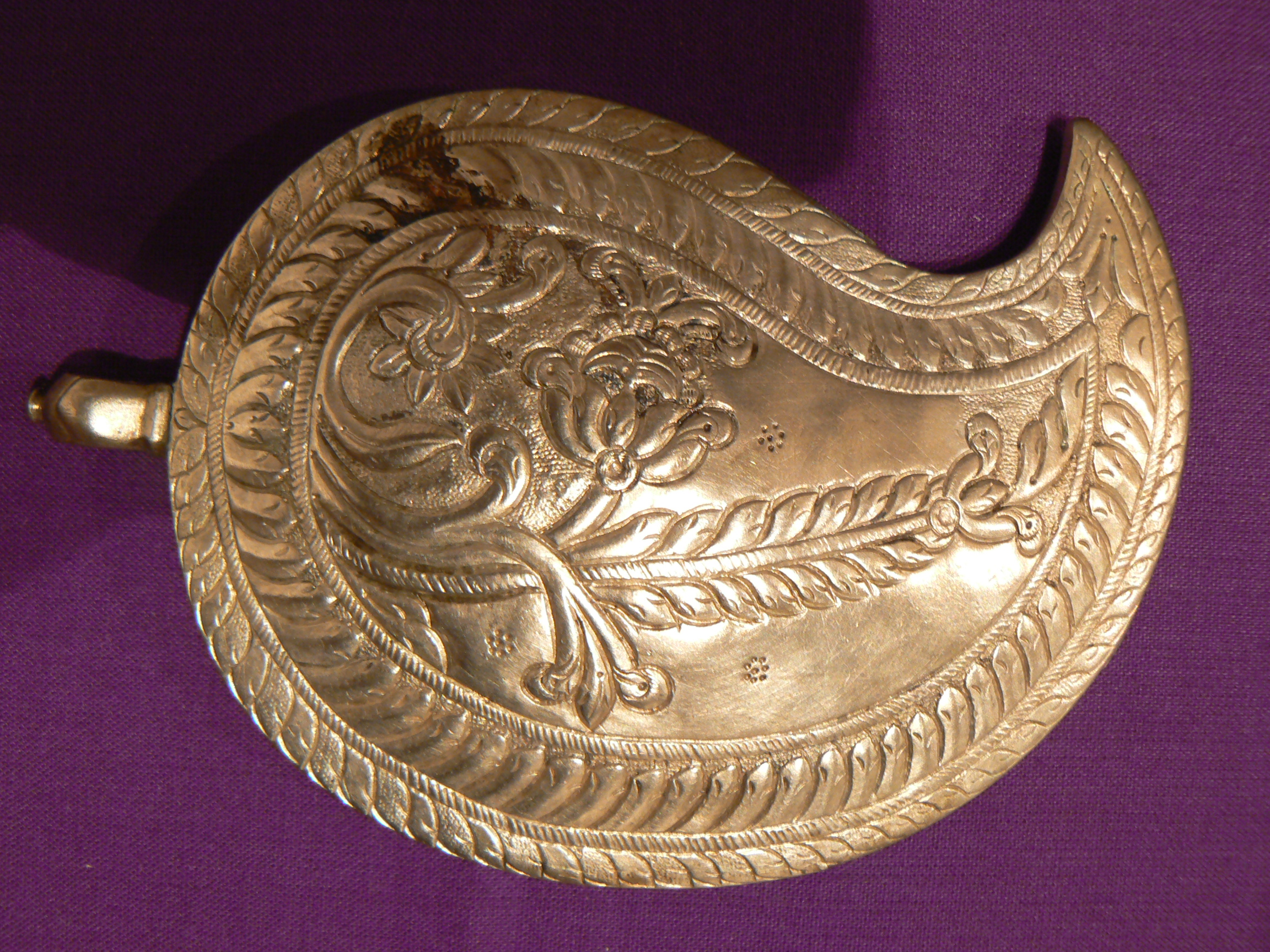 Belogradchik-historical-museum-19century-belt-buckle-07