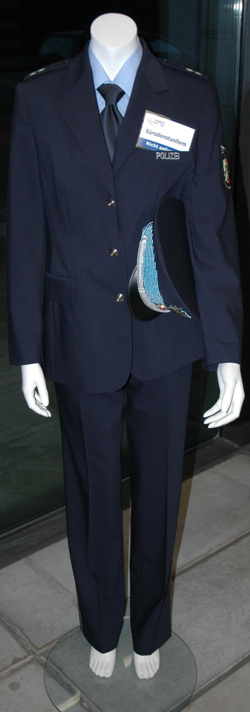 Buerodienstuniform