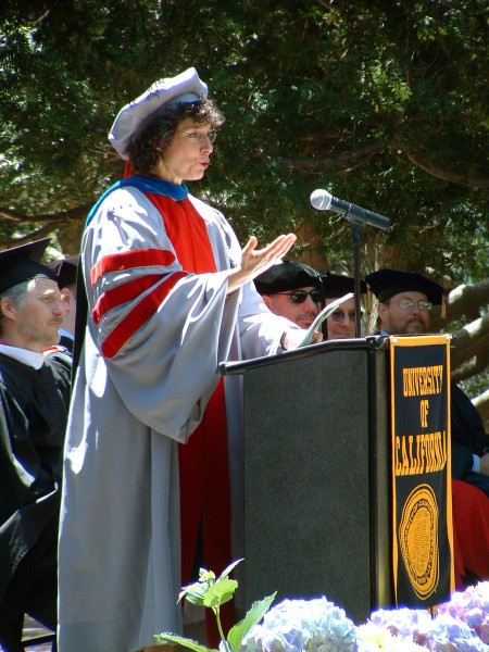 Annalee saxenian 2006 commencement