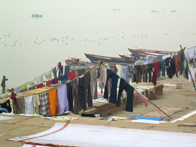 India - Varanasi - 029 - laundry on the ghats (2146284813)