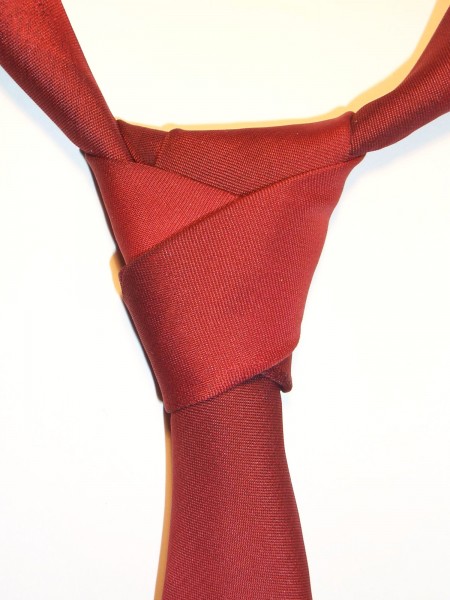 Necktie Cross knot