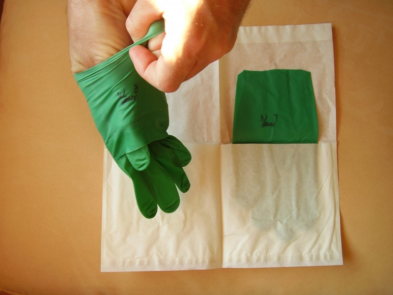 Surgical gloves 15