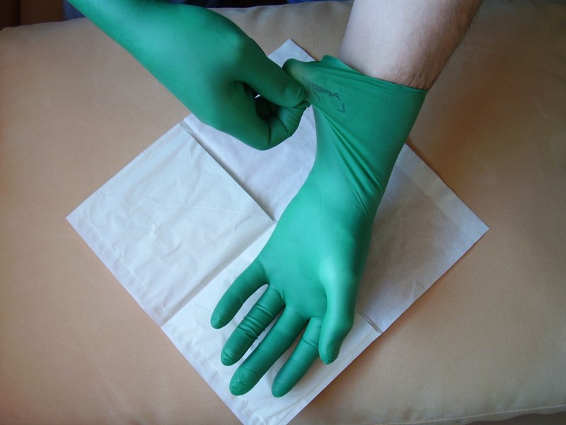 Surgical gloves 28