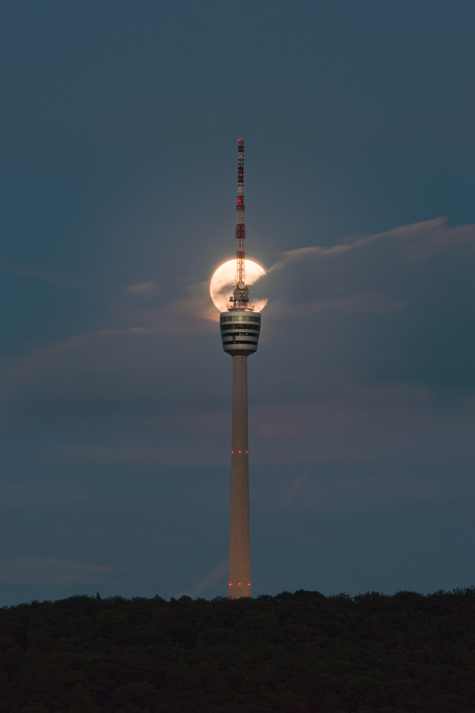 Fernsehturm Stuttgart and Full Moon Summer 2013 05
