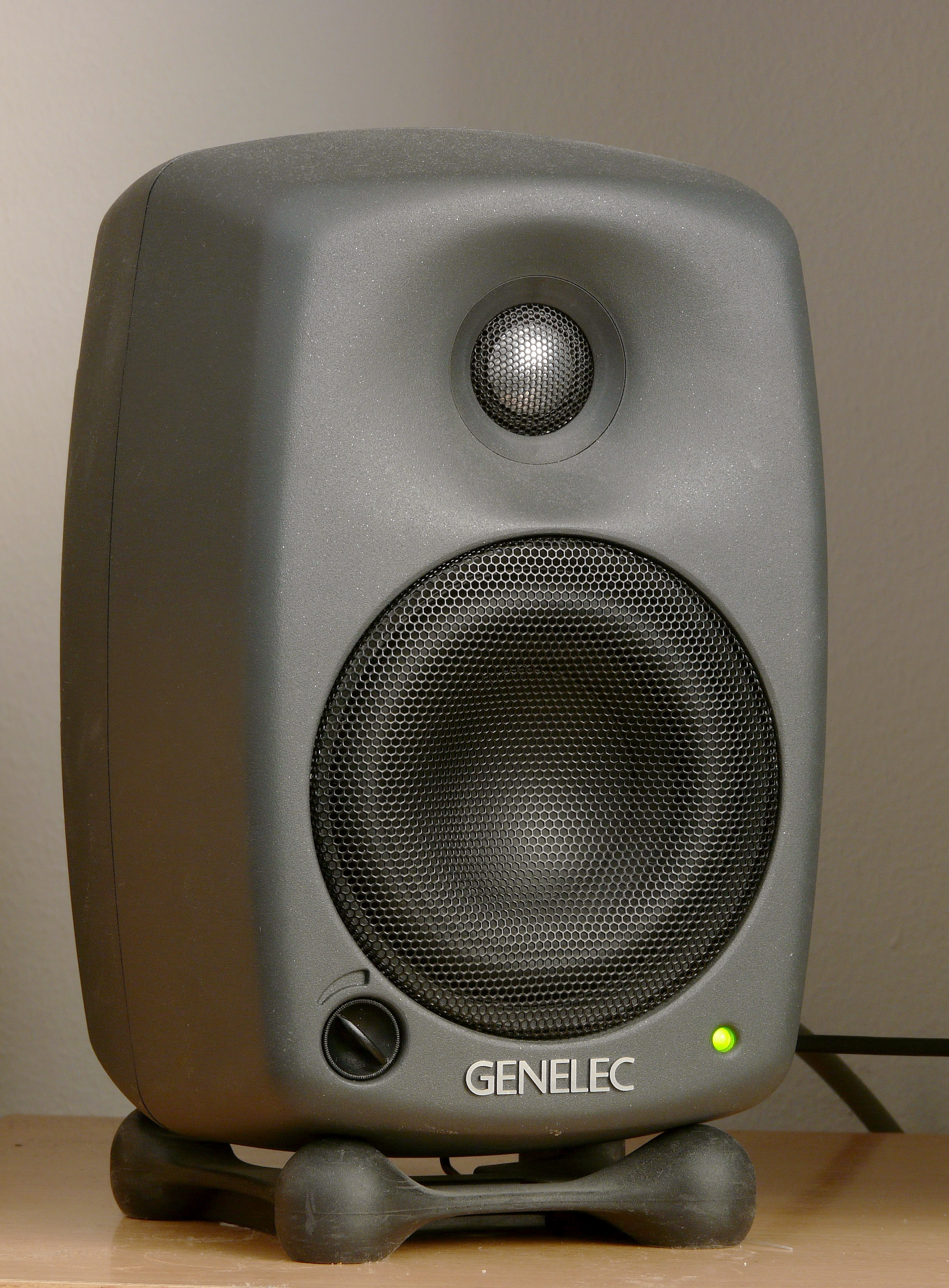 Genelec 8020A
