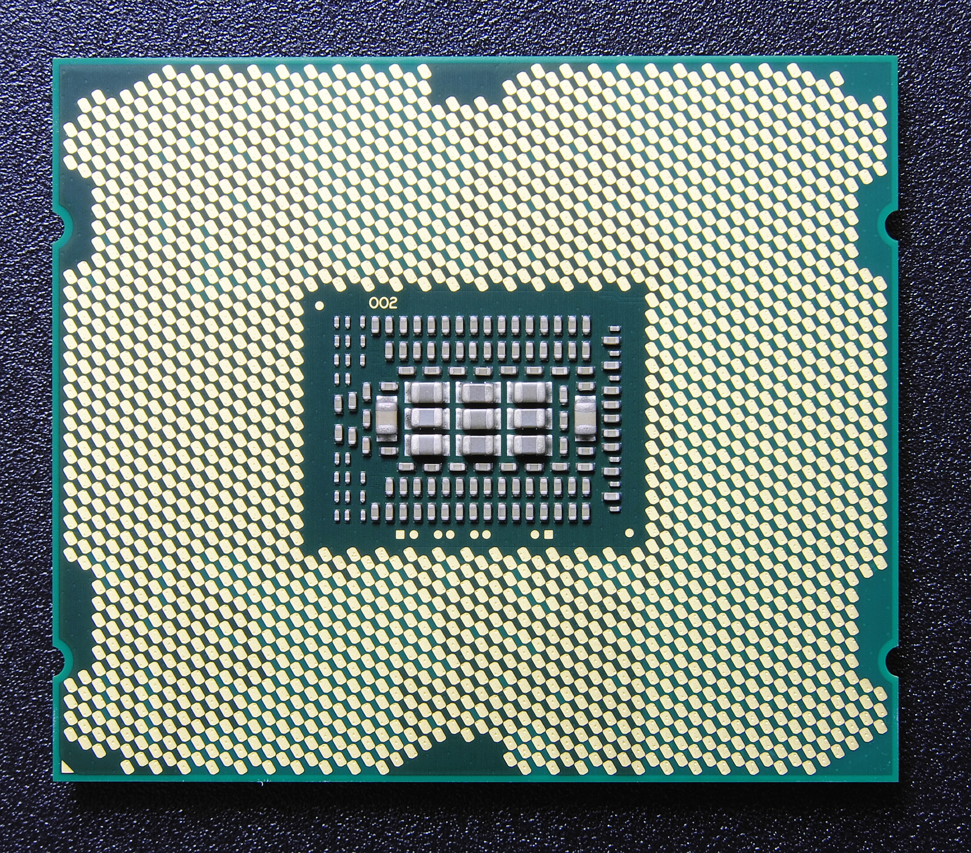 Intel core i7-3930k bottom IMGP3911 smial wp