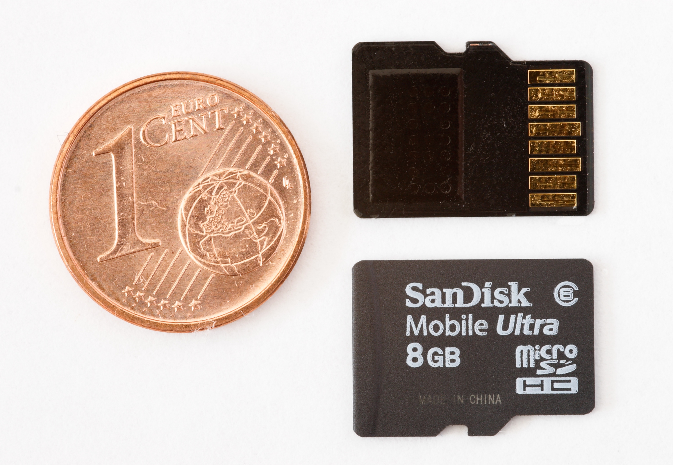MicroSDHC 8GB with Eurocent