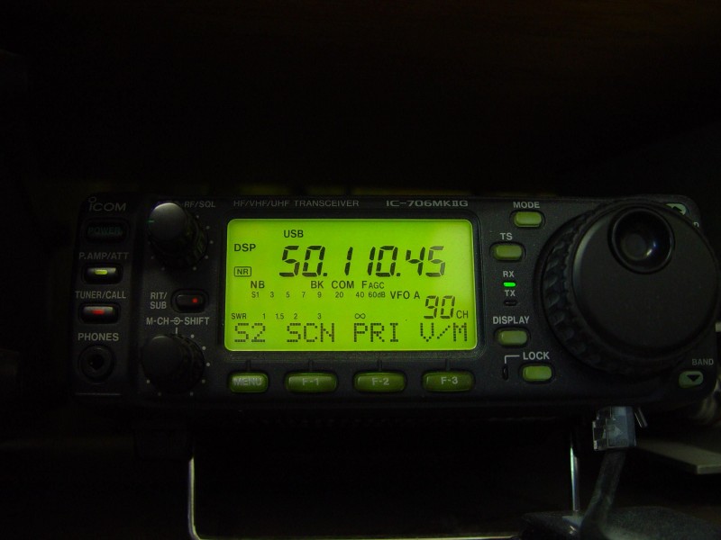 Icom ic 706mk8g hf vhf uhf transciever radio