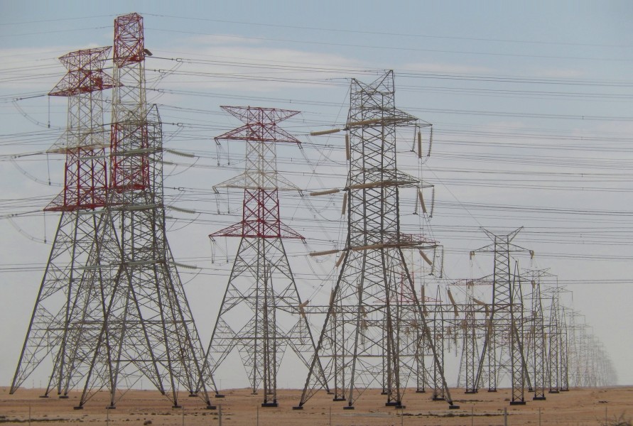 Qatar, power lines (7)