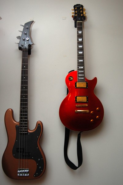 Side-by-Side - Epiphone Les Paul Standard Ltd. Candy Apple Red finish & custom built Jack Sloan Signature Bass