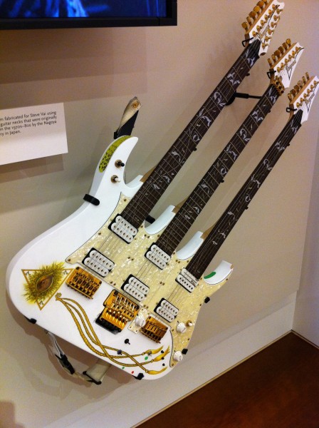 Steve Vai's Ibanez triple neck guitar, MIM PHX