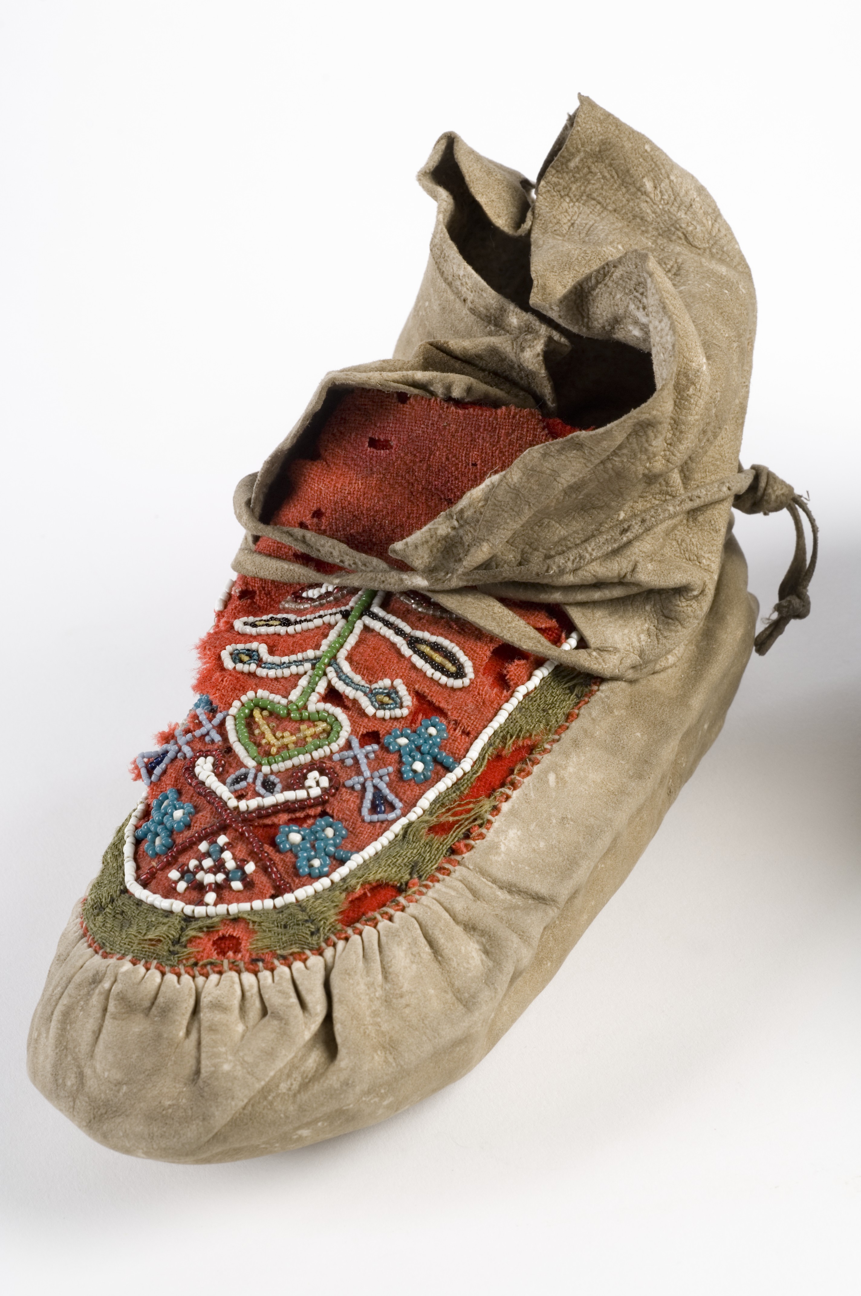 Florence Nightingale's Moccasins Wellcome L0043772
