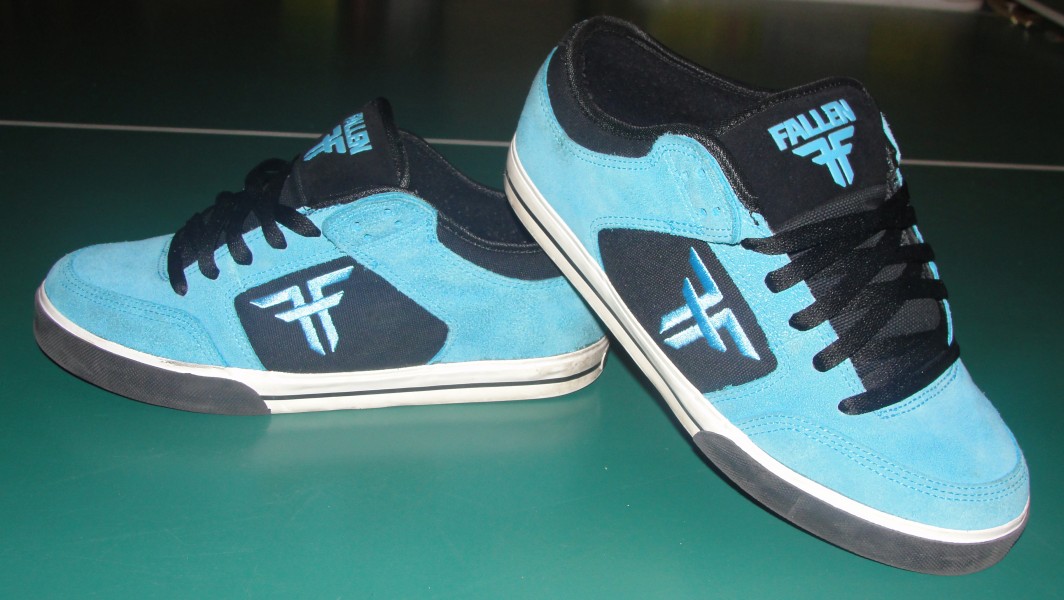 Fallen skate shoes