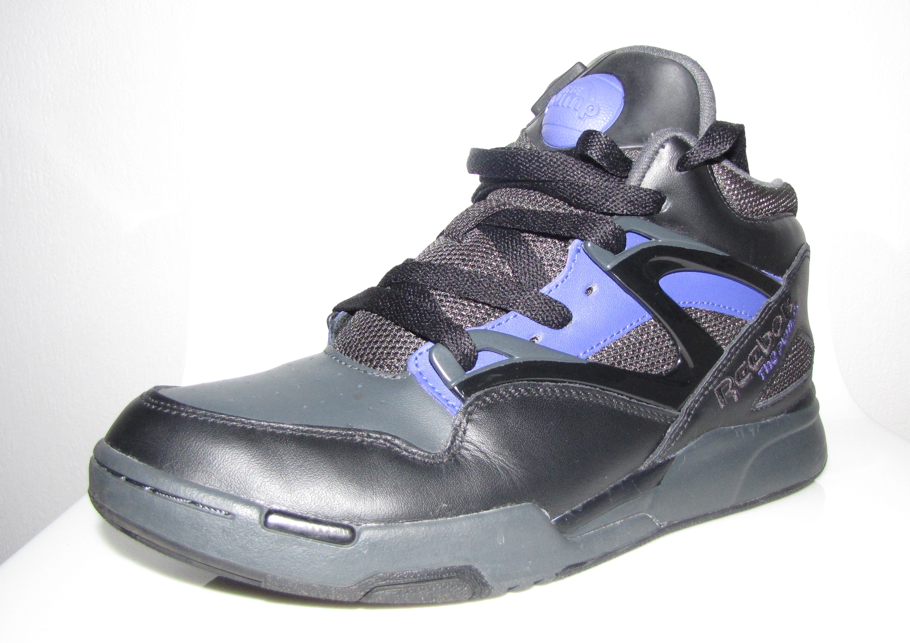 Reebok Omni Zone