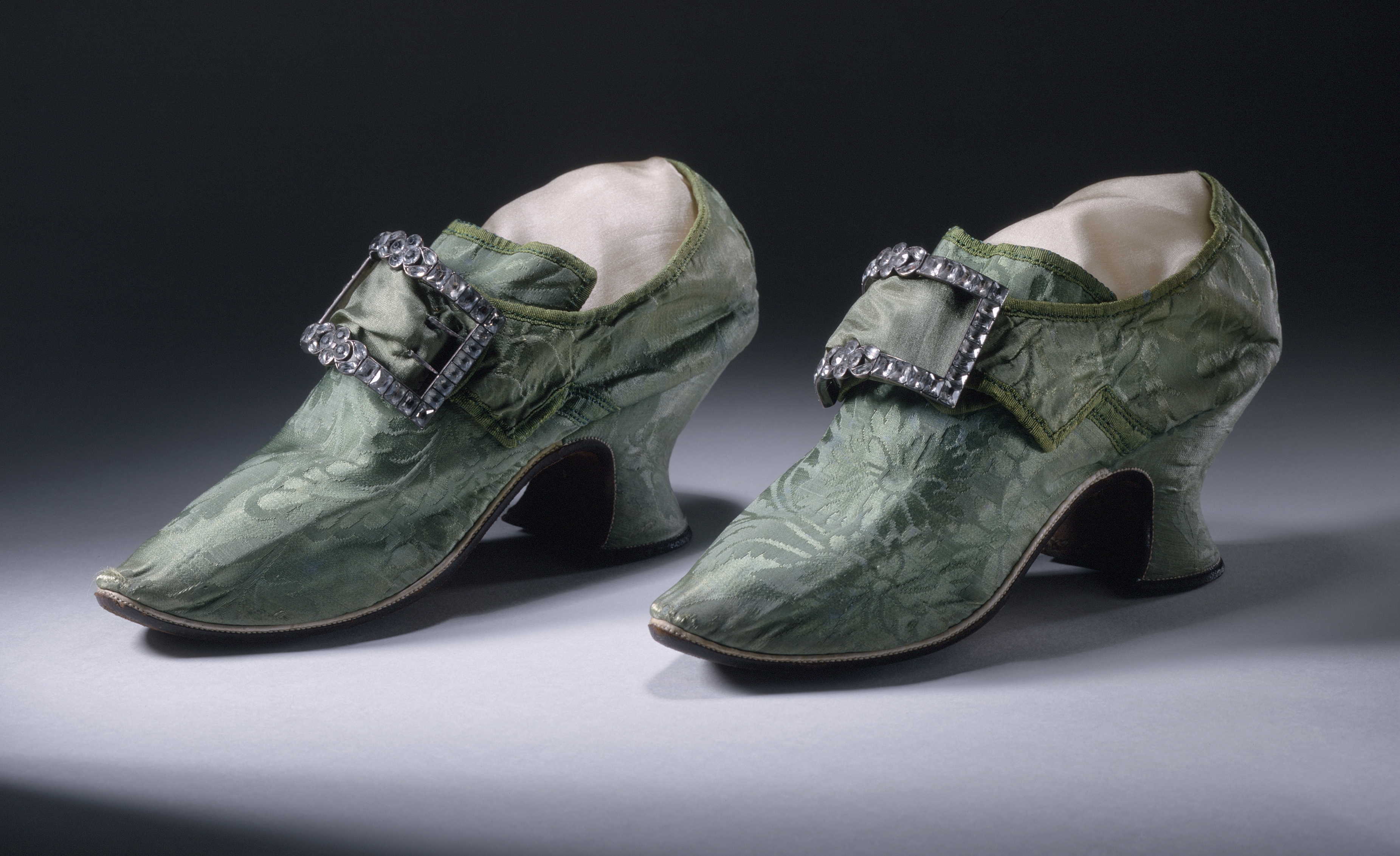 Woman's Spitalfields silk damask shoes with buckles 1740s