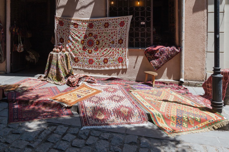 2014 Tbilisi, Dywany na ulicy