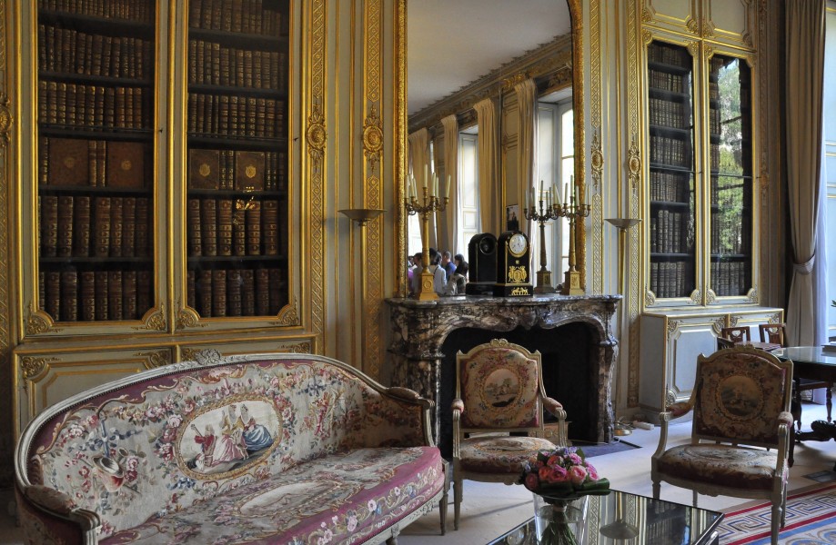 Bibliothèque Royale de l'Hôtel de Bourvallais 001