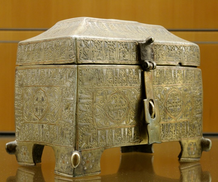 Bronze casket MBA Lyon D567