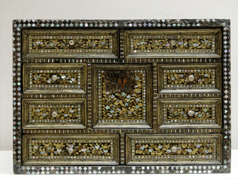 Chest of drawers VandA W.450.10-1922