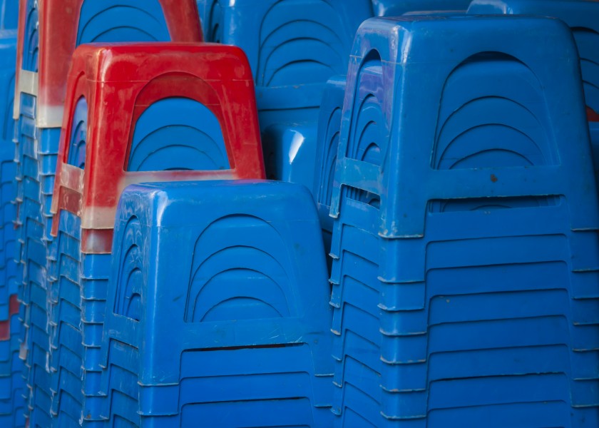 Hanoi Vietnam The-omnipresent-plastic-chairs-01