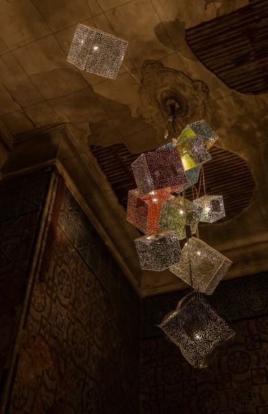 Lámparas en la Medina de Túnez, Túnez, 2016-09-04, DD 84