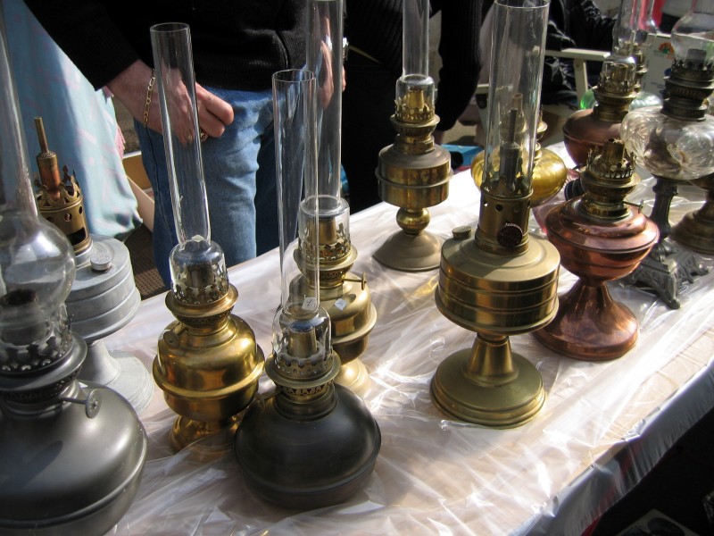 Vieilles lampes à petrole
