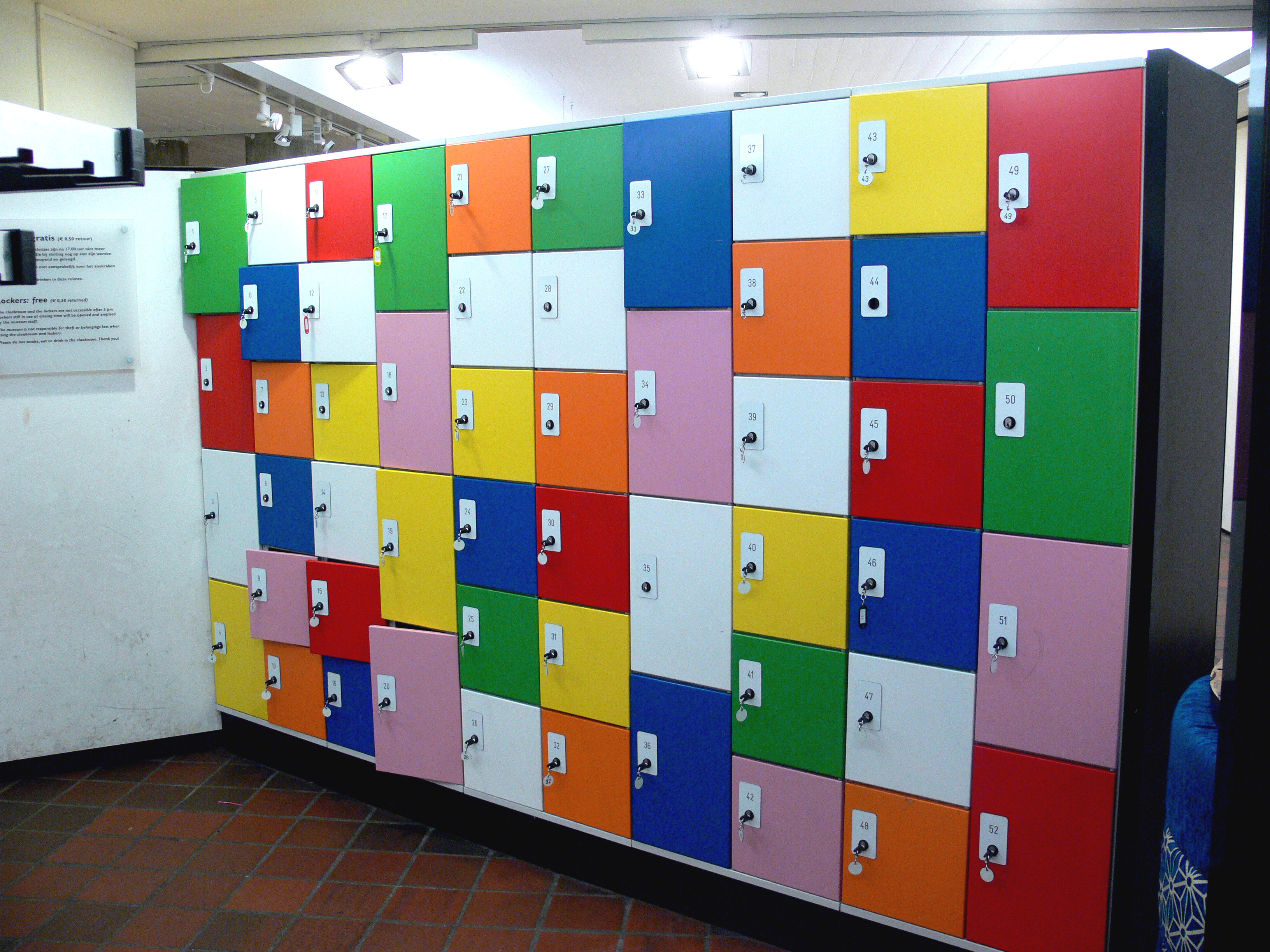 Tropenmuseum lockers