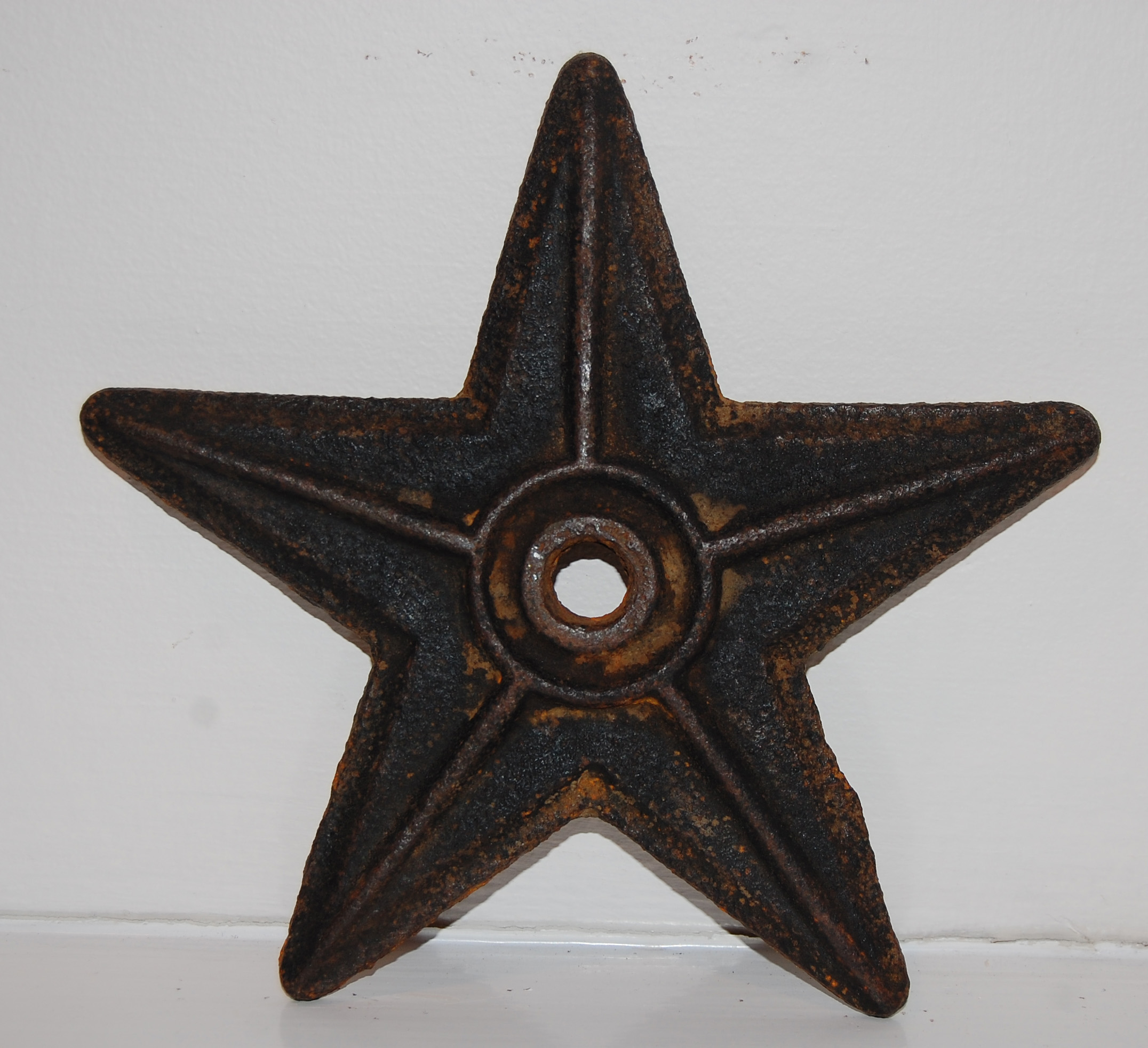 Barnstar anchor plate