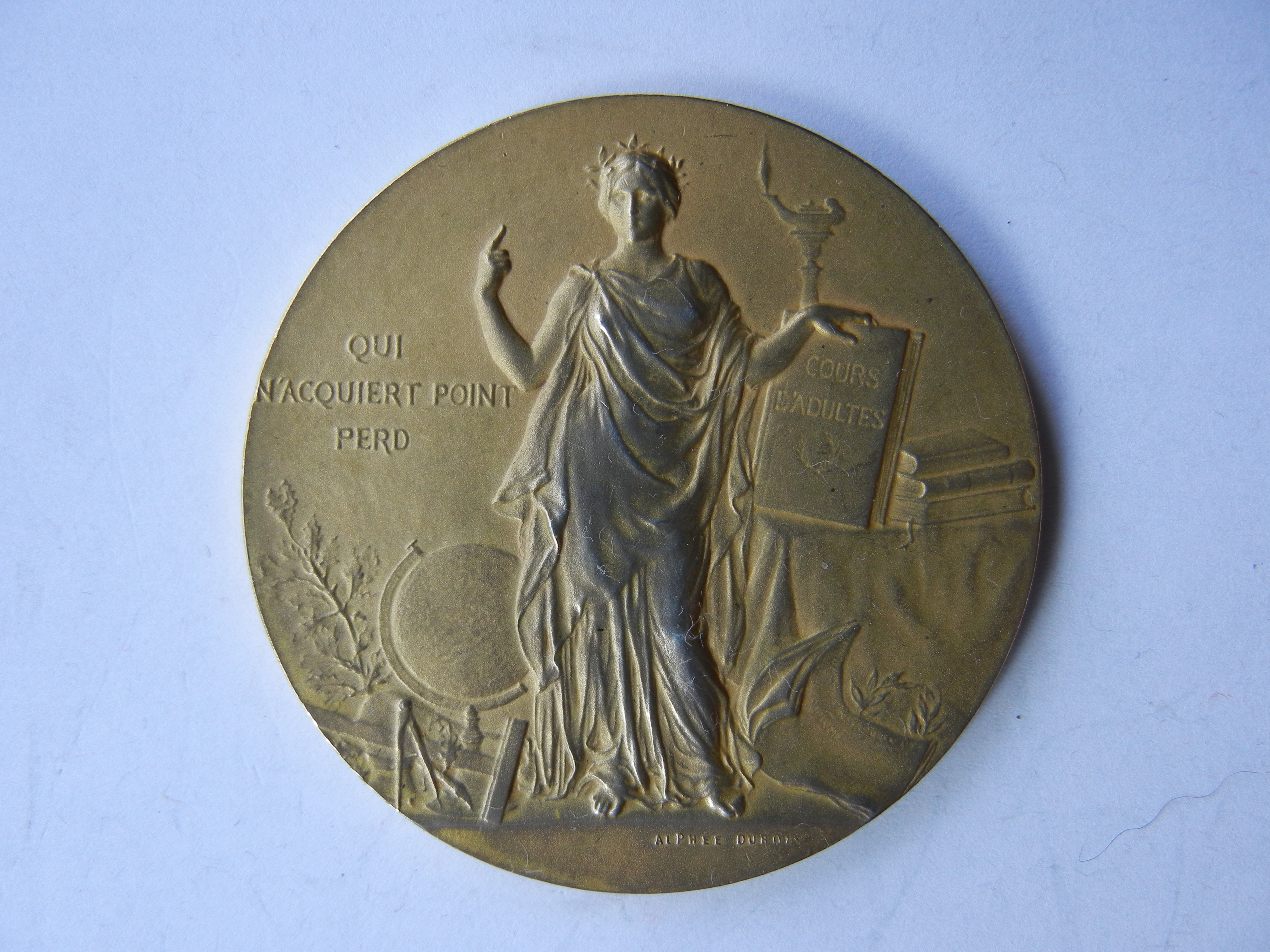 Médaille Cours d'adultes Vienne 1905. Graveur Alphée DUBOIS (1831-1905) (1)
