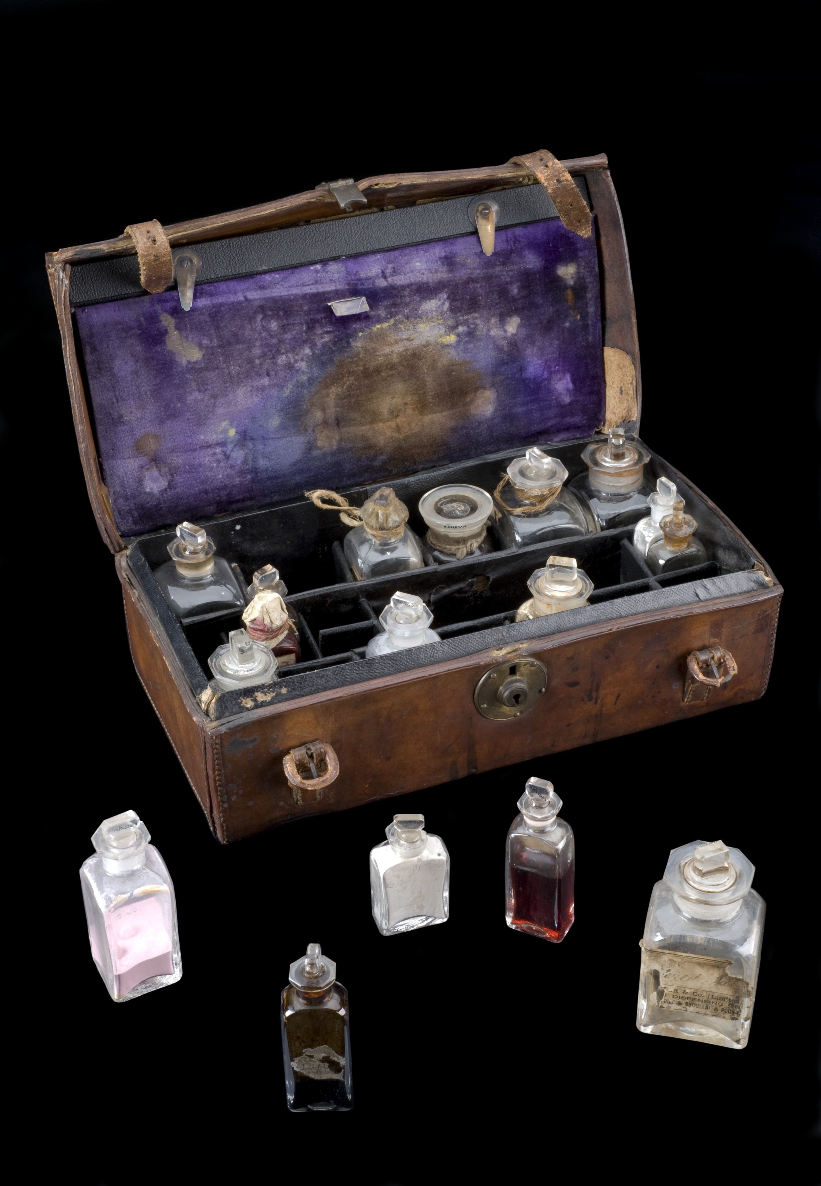 Medicine chest used by David Livingstone, Europe, 1860-1873 Wellcome L0058636
